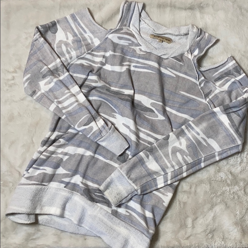 Vintage Havana- Camo Cold Shoulder Sweatshirt